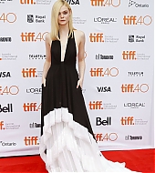 totally-elle-2015-tiff-about-ray-137.jpg