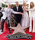 totallyelle-hollywoodwalkoffamestarceremony-013.png