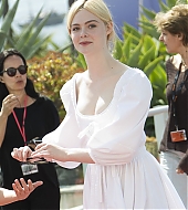 totallyelle-2017-05-23-thebeguiled-photocall-cannes-143.jpg