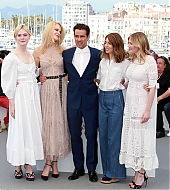 totallyelle-2017-05-23-thebeguiled-photocall-cannes-164.jpg