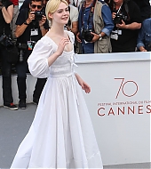 totallyelle-2017-05-23-thebeguiled-photocall-cannes-422.jpg