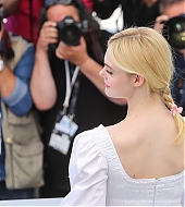totallyelle-2017-05-23-thebeguiled-photocall-cannes-437.jpg