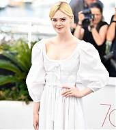 totallyelle-2017-05-23-thebeguiled-photocall-cannes-463.jpg
